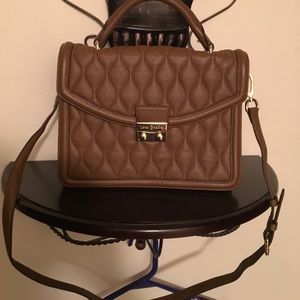 NWT Vera Bradley Lydia leather bag w/wristlet